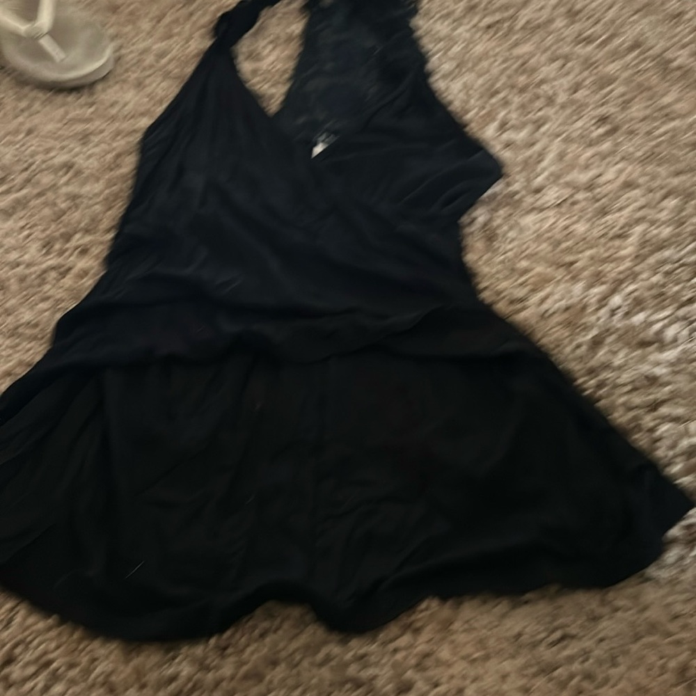 Size S women’s halter top